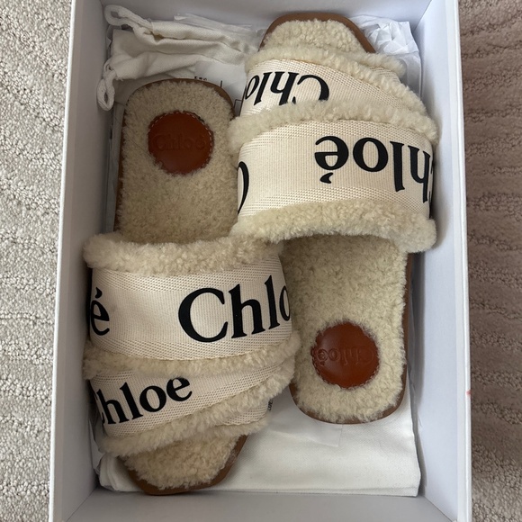 CHLOE flat slides - Picture 1 of 4